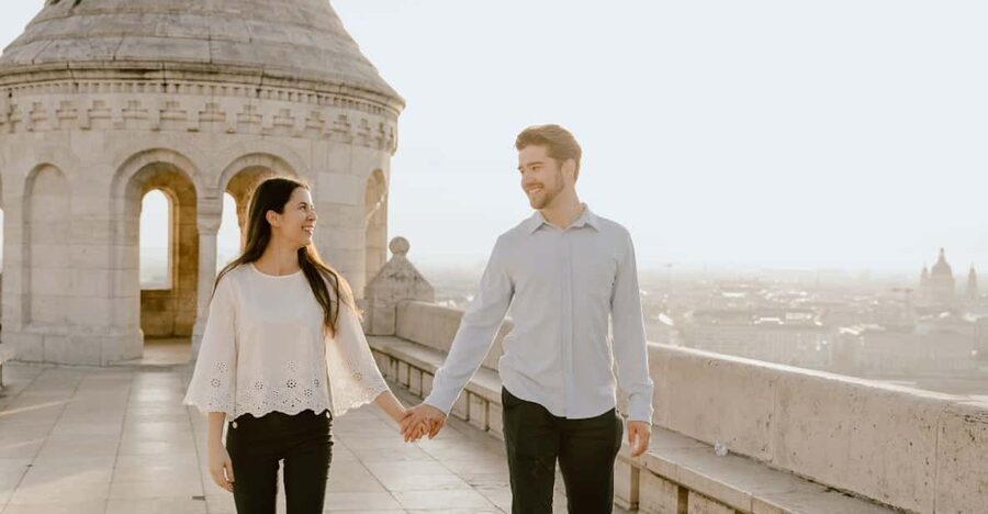 Budapest: romantic photoshoot at Buda's iconic sightseeings - Why a Buda photo session works so well