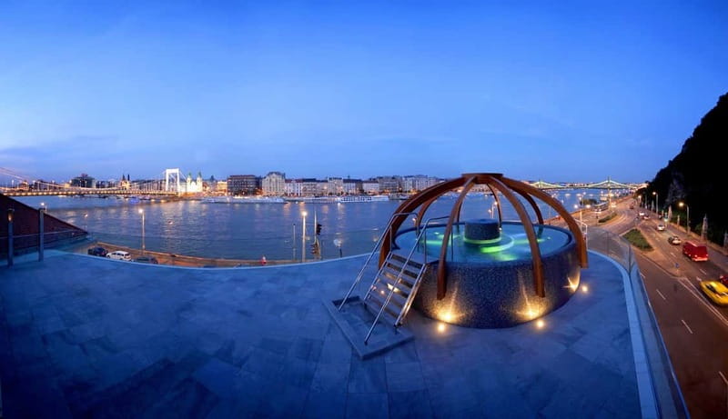 Budapest: Rudas Spa Entry with 3-Course Meal - Timing your visit for the best experience