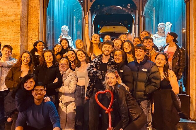 Budapest Ruin Pub Crawl +6 Shots +VIP Entries +Drinking Games - Retro bars add a different mood