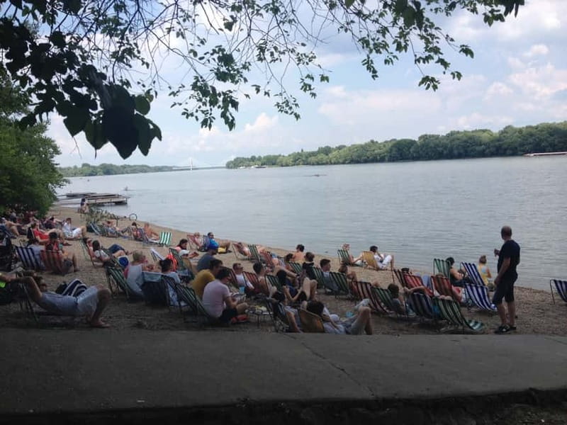 Budapest: Self-Guided Bike Tour to scenic Szentendre - Best Time to Book and Ride