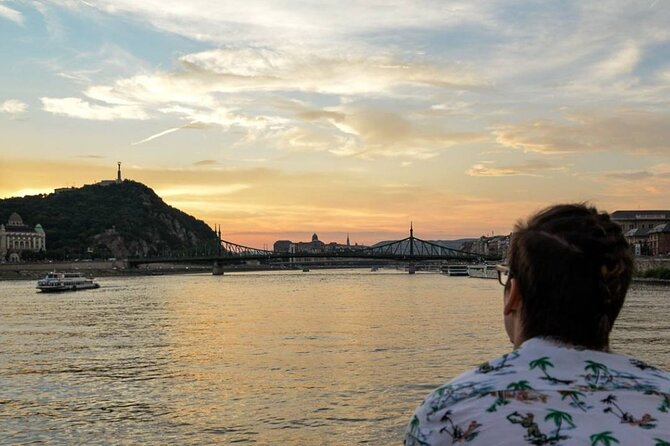 Budapest Sip and Sail Danube Cruise with Unlimited Prosecco - Why a Danube prosecco cruise works so well in Budapest