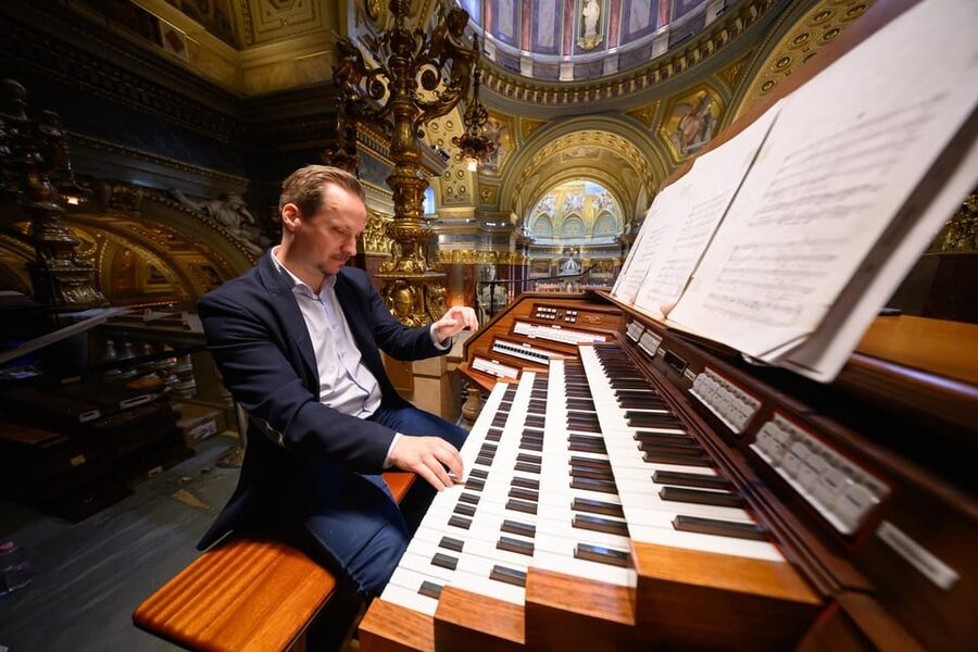 Budapest: St.Stephen's Basilica Grand Organ Concert Tickets - Practical planning for the one-hour visit