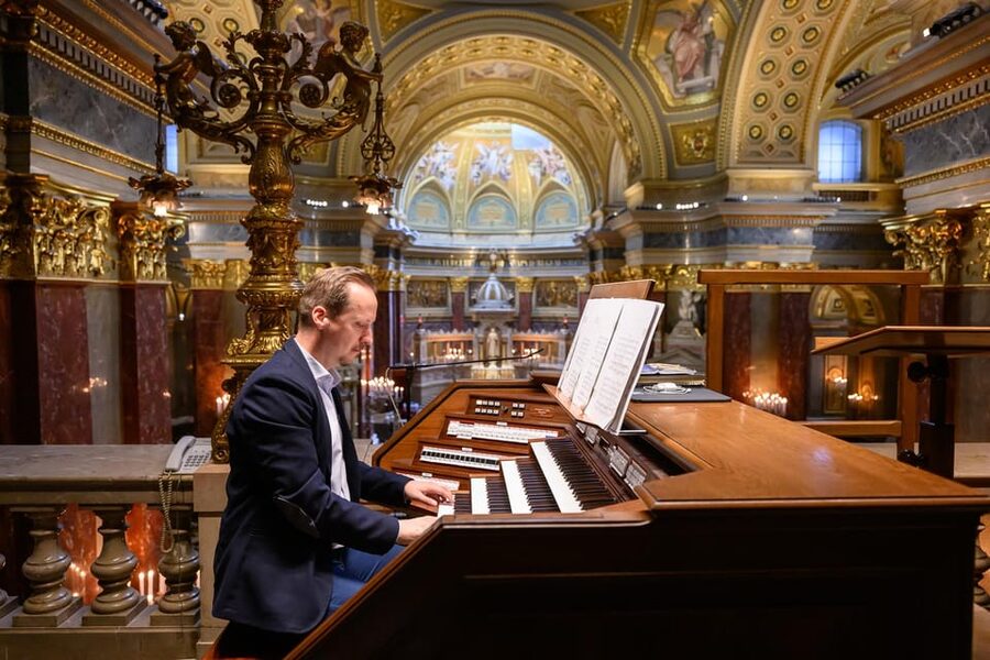 Budapest: St.Stephen's Basilica Grand Organ Concert Tickets - Who will enjoy this experience most