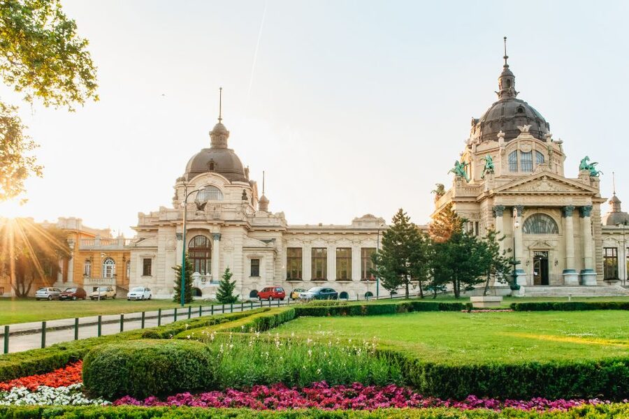 Budapest: Széchenyi Spa Day Ticket with Optional Upgrades - A practical way to spend your day