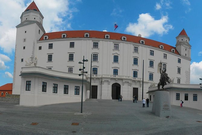 Budapest to Bratislava Costumizable Private Day tour with lunch - What $452.55 Per Person Really Buys