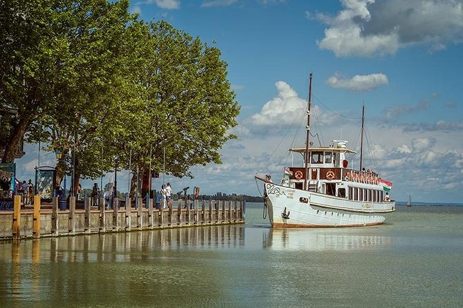 Budapest to Lake Balaton and Porcelain Museum Private Day Tour - Balatonfüred, the northern shore’s old resort town
