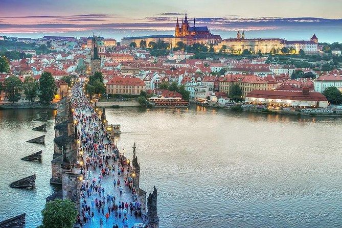 Budapest to Prague Private transfer with 2 hour sightseeing stop - Why this transfer can improve a long travel day