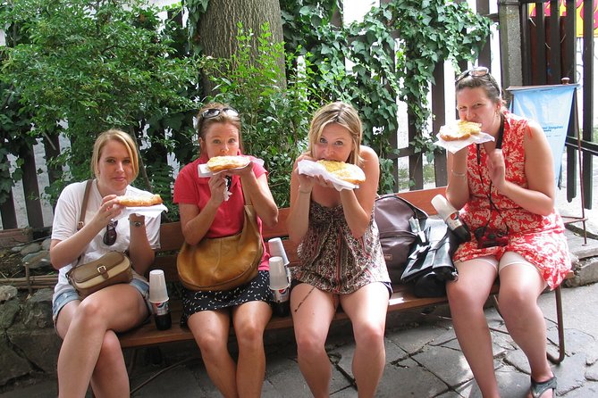 Budapest to Szentendre bike & boat tour - Margaret Island, Its Pet Zoo, and the Japanese Garden