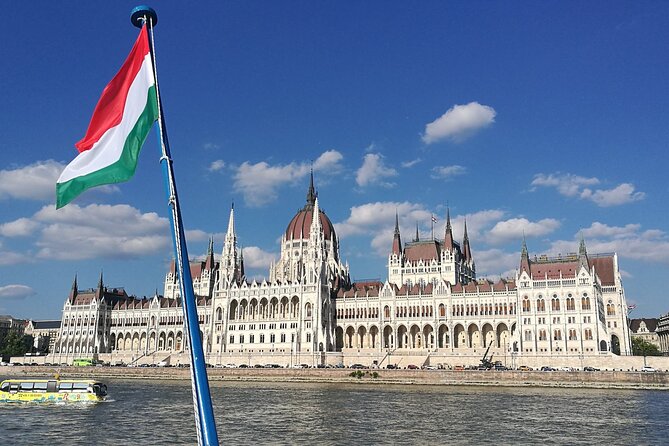 Budapest to Szentendre bike & boat tour - Returning to Budapest by Boat