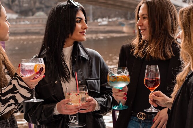 Budapest Unlimited Prosecco and Wine Cruise Day or Sunset Option - Choosing between the lower deck and open deck