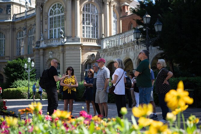 Budapest Urban Walk - Budapest City Tour with Cake & Coffee - Finishing at Parliament by the Danube