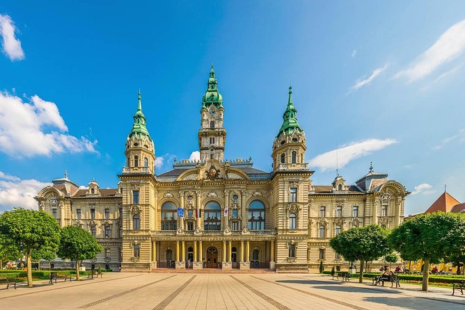 Budapest-Vienna One-Way Sightseeing Transfer - Should you book this Budapest to Vienna tour?