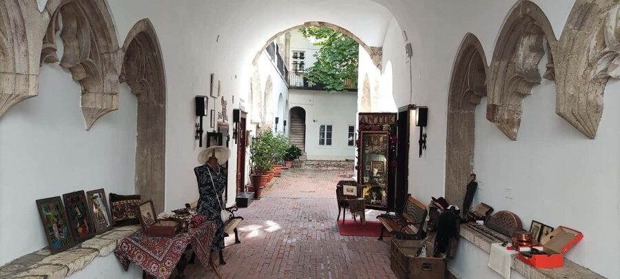 Budapest: Walking Tour in the Buda Castle District - The Castle Funicular and Buda Castle