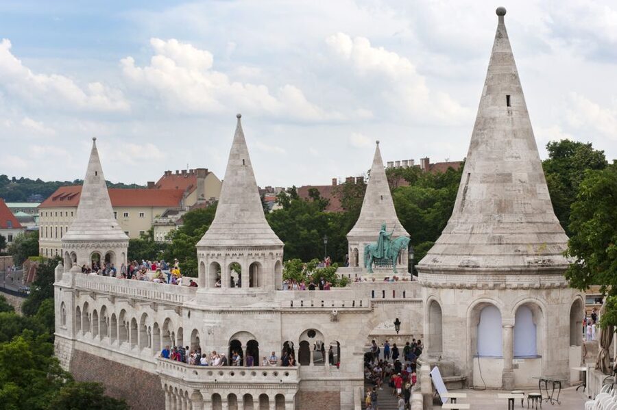 Budapest Walking Tour with a Professional Local Guide - Buda Castle and the medieval royal story