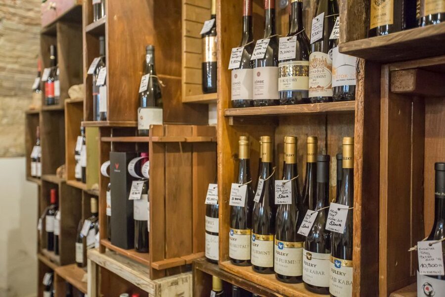 Budapest: Wine, Cheese, and Charcuterie Tasting - Key points to know before booking