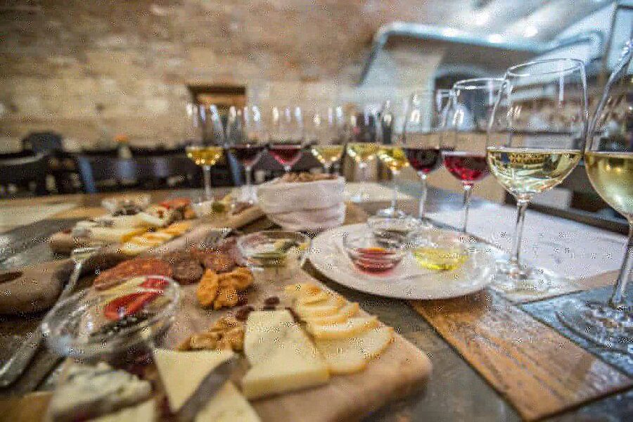 Budapest: Wine, Cheese, and Charcuterie Tasting - The food board is part of the lesson