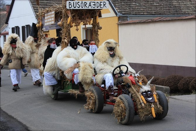 BUSÓJÁRÁS Unesco Heritage Folklore Carnival in Mohács - Richard and the human side of the outing