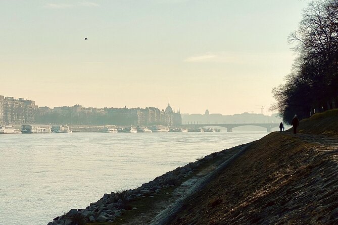 Capital Budapest - Half Day Private Tour (4hr) - Vienna Gate, Széll Kálmán Square, and everyday Buda