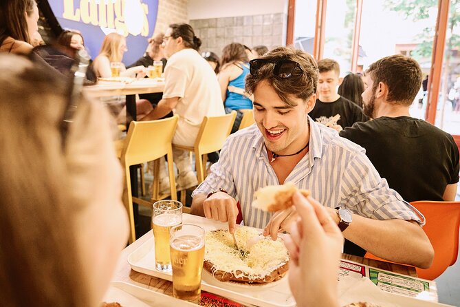Central Budapest Food Walking Tour with Drinks Included - The guide can make or break the evening