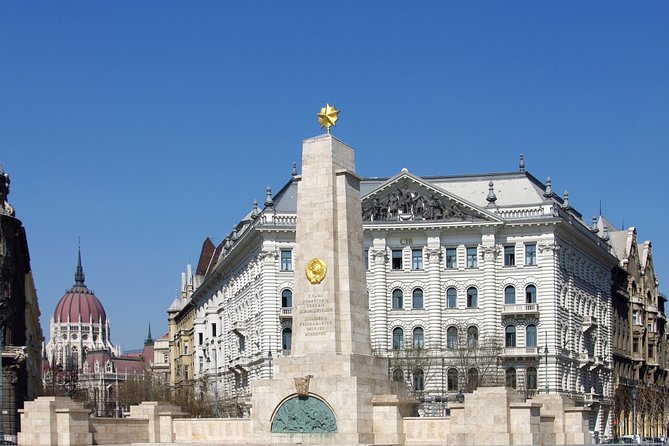 Classic Walk in Budapest Historical Center - Kossuth Lajos Square and the 1956 revolution
