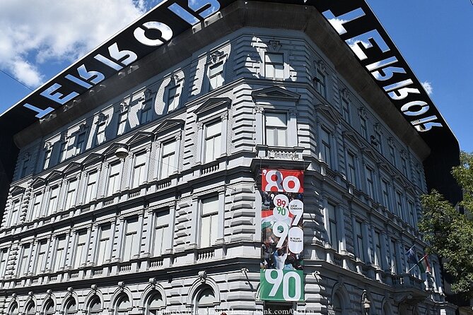 Communism in Budapest: Private Tour with House of Terror Museum - Bem József Square and the 1956 uprising
