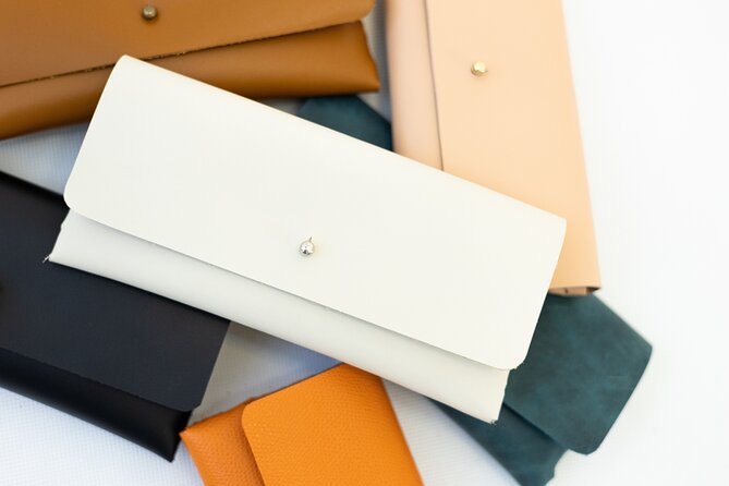Create a unique leather accessory in downtown Budapest! - Final touches and stamped initials