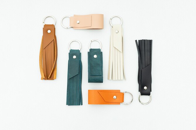 Create a unique leather accessory in downtown Budapest! - The atmosphere and help from the team