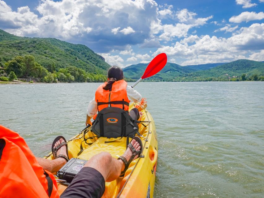 Danube Bend Hiking and Kayaking Adventure - How good are the guides?