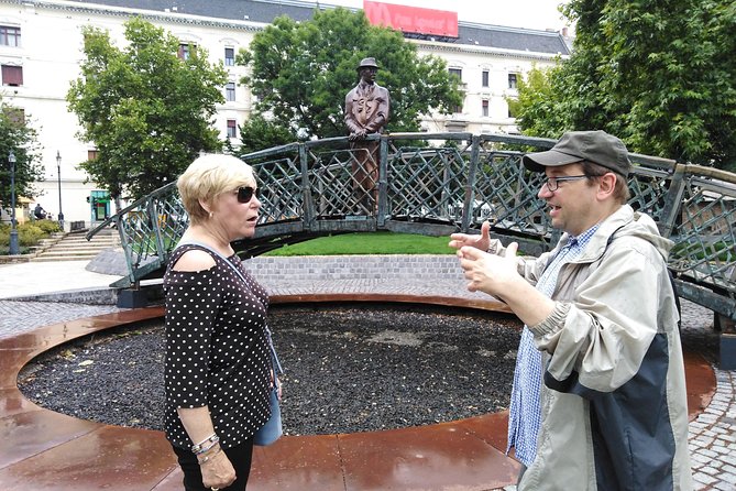 Downtown Pest Walking Tour - Heroes’ Square and the story Hungary tells about itself