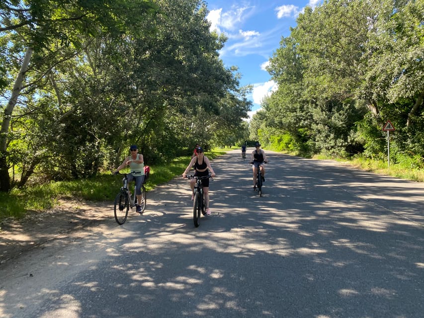 E-Bike Tour to Szentedre - The return ride and changing views of Budapest