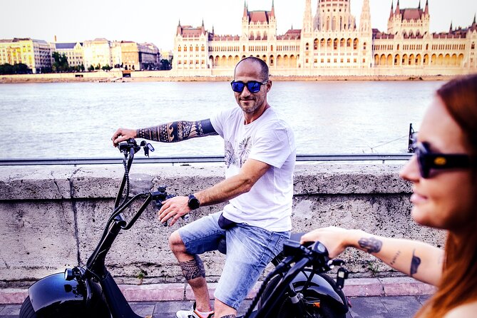 Easy & Convenient E-Scooter Rental for Sightseeing in Budapest - Equipment, safety, and practical comfort
