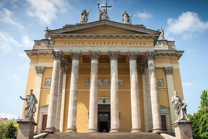 Eger Private Full-Day Wine Tasting Tour and Sightseeing from Budapest - Walking through Eger’s Baroque center