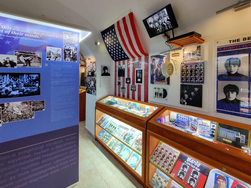 EGRI ROAD BEATLES MUSEUM - Rare objects, replicas, and large visual displays
