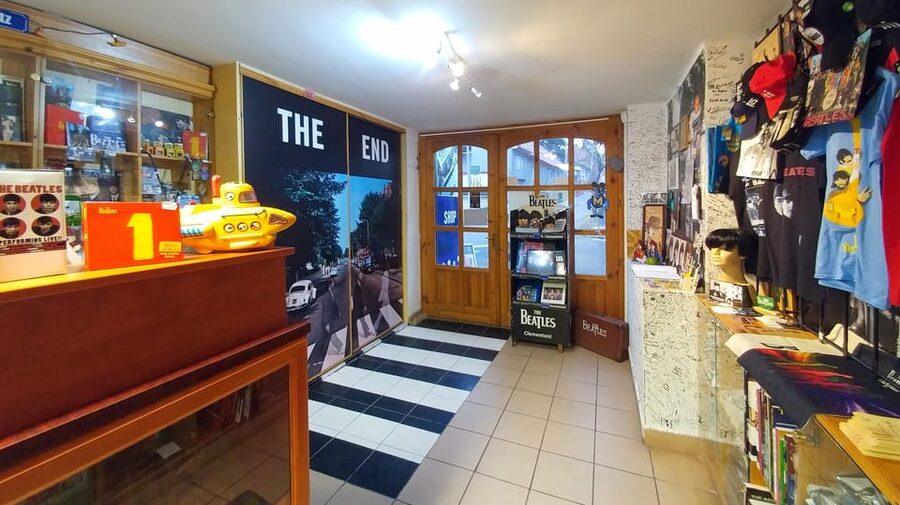 EGRI ROAD BEATLES MUSEUM - What the $17 admission is worth