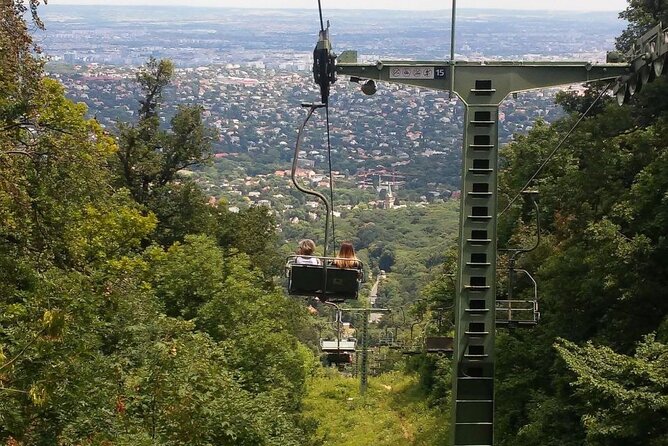 Elisabeth tower visit by chairlift and private transport - Why this makes a good break from central Budapest