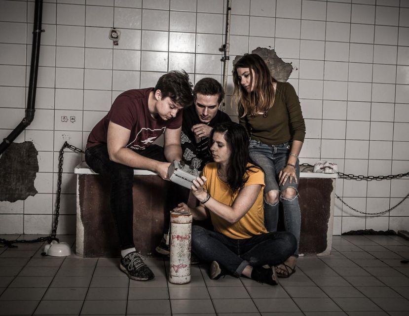 Escape Rooms by PanIQ Room in Budapest - Inside the one-hour puzzle race