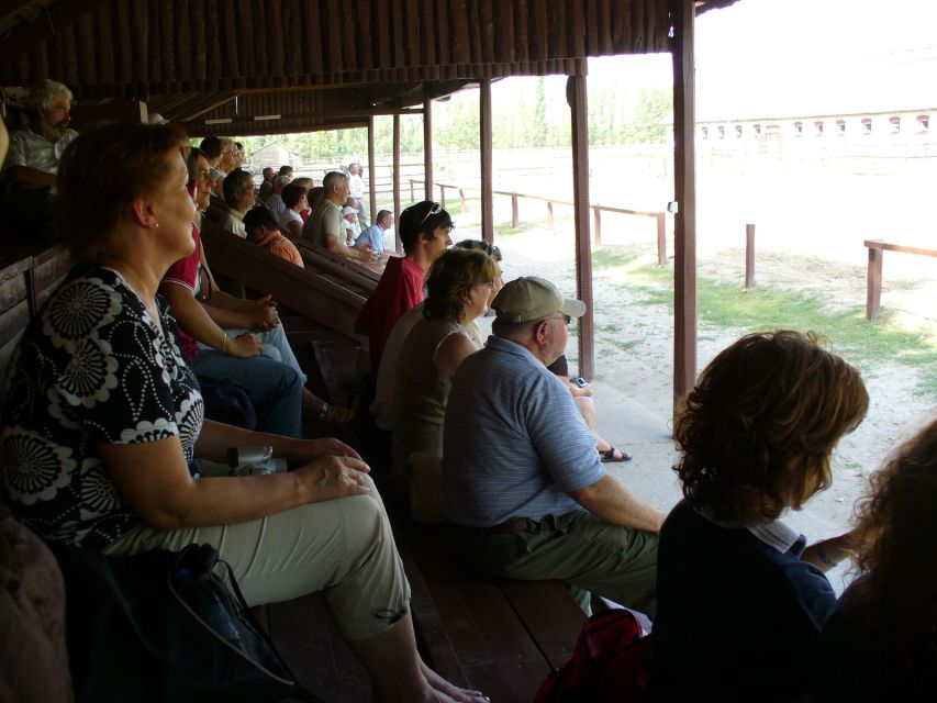 From Budapest: Full-Day Puszta Tour with Lunch and Show - What the guide adds to the day