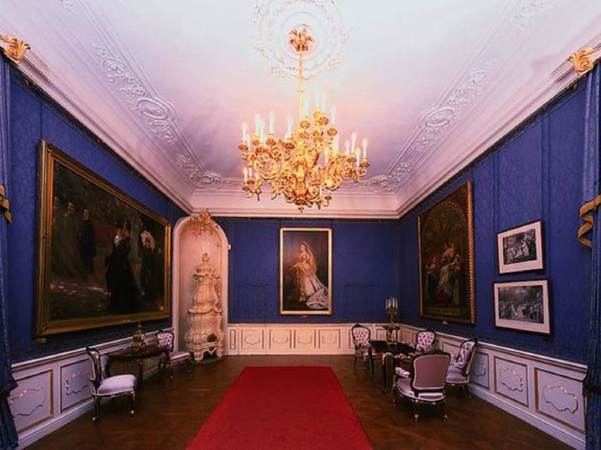 From Budapest: Gödöllő Royal Sissi Guided Tour - Key points at a glance