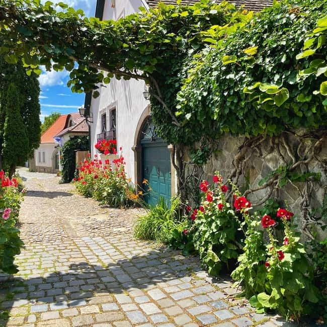 From Budapest: Szentendre Day Trip with Street Food - Who will enjoy this outing most
