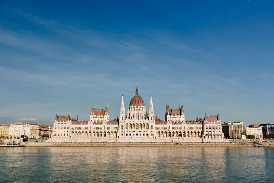 From Vienna: Guided Day Trip to Budapest - Who will enjoy this Budapest trip most