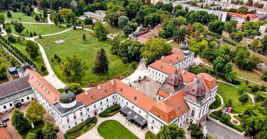 Godollo: The Royal Palace of Gödöllő Ticket - The Grassalkovich family and the palace’s first chapter