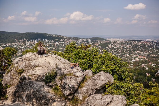 Hiking + Chairlift ride + viewpoints in Budapest - The guide and private group format