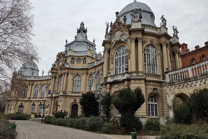Historical and Cultural Walking Tour in Budapest - Andrássy Avenue from grand homes to the Opera House