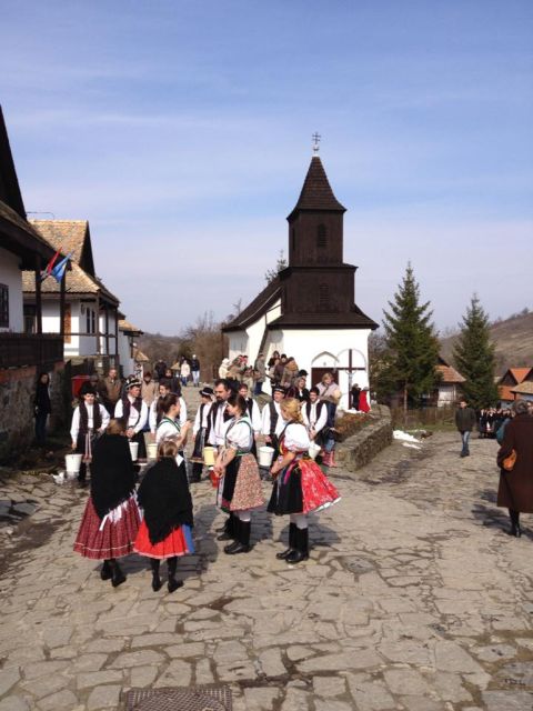 Hollókő Ethnographic Village: Day Tour from Budapest - What the guide adds to the day