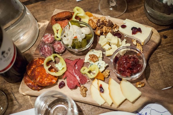 Hungarian Wine Tasting (with Cheese and Charcuterie) in Budapest - How the 90 minutes are paced