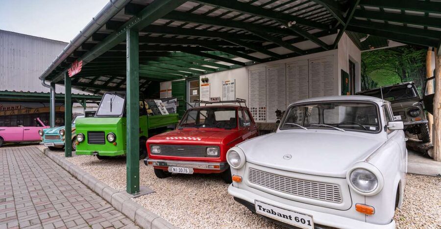 Hungary: Szentendre Retro Design Center Entry Ticket - The Hungarian Ikarus Bus