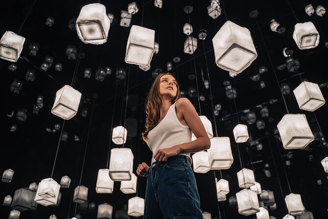 IKONO Budapest - Immersive Experience - The ball pit and hands-on installations