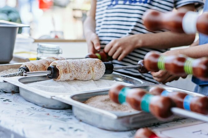 Kürtőskalács: Chimney Cake Workshop in City Park Budapest - Coffee, tea, and the park tables