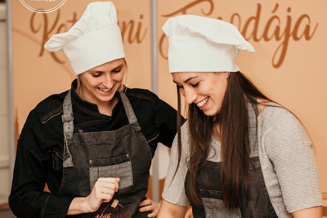 Kürtőskalács: Chimney Cake Workshop in City Park Budapest - Who should book this City Park food experience