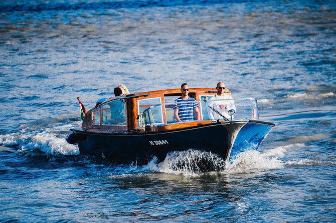 Luxurious, private day cruise with a waterlimousine to Szentendre - Weather, safety, and changing river conditions